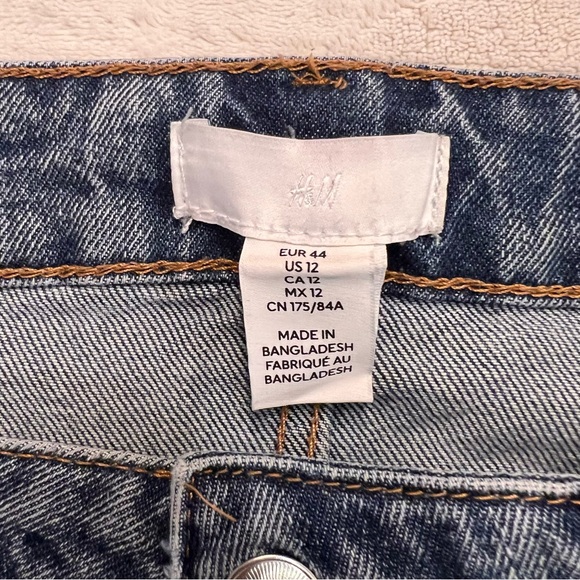 H&M Straight Crop Jean - Size 12 - Picture 6 of 6